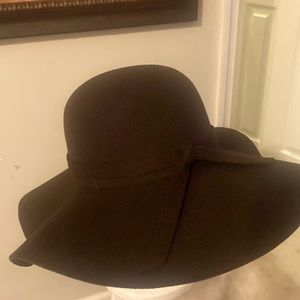 Women Fall Brim Hat